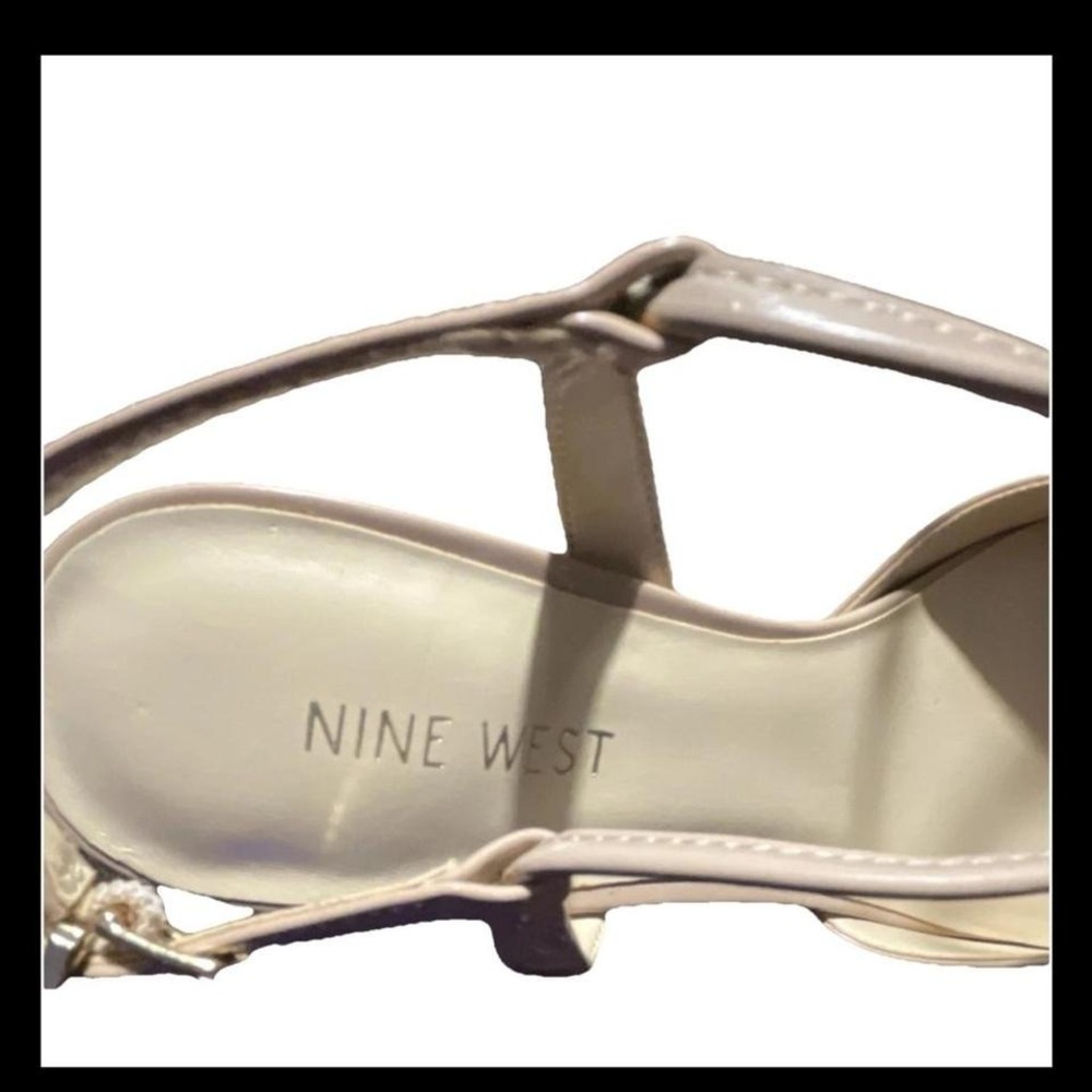 Nine West Nude/Blush T-Strap Pointed Toe Heels - Picture 2 of 5